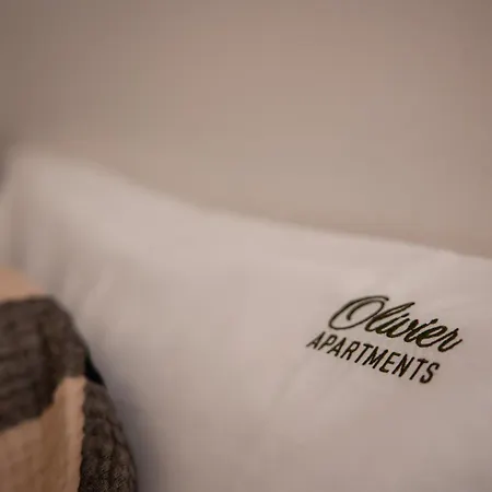 Apartman Chic Urban Retreat At Downtown With Balcony & Views, 5th-floor No Lift Lisboa